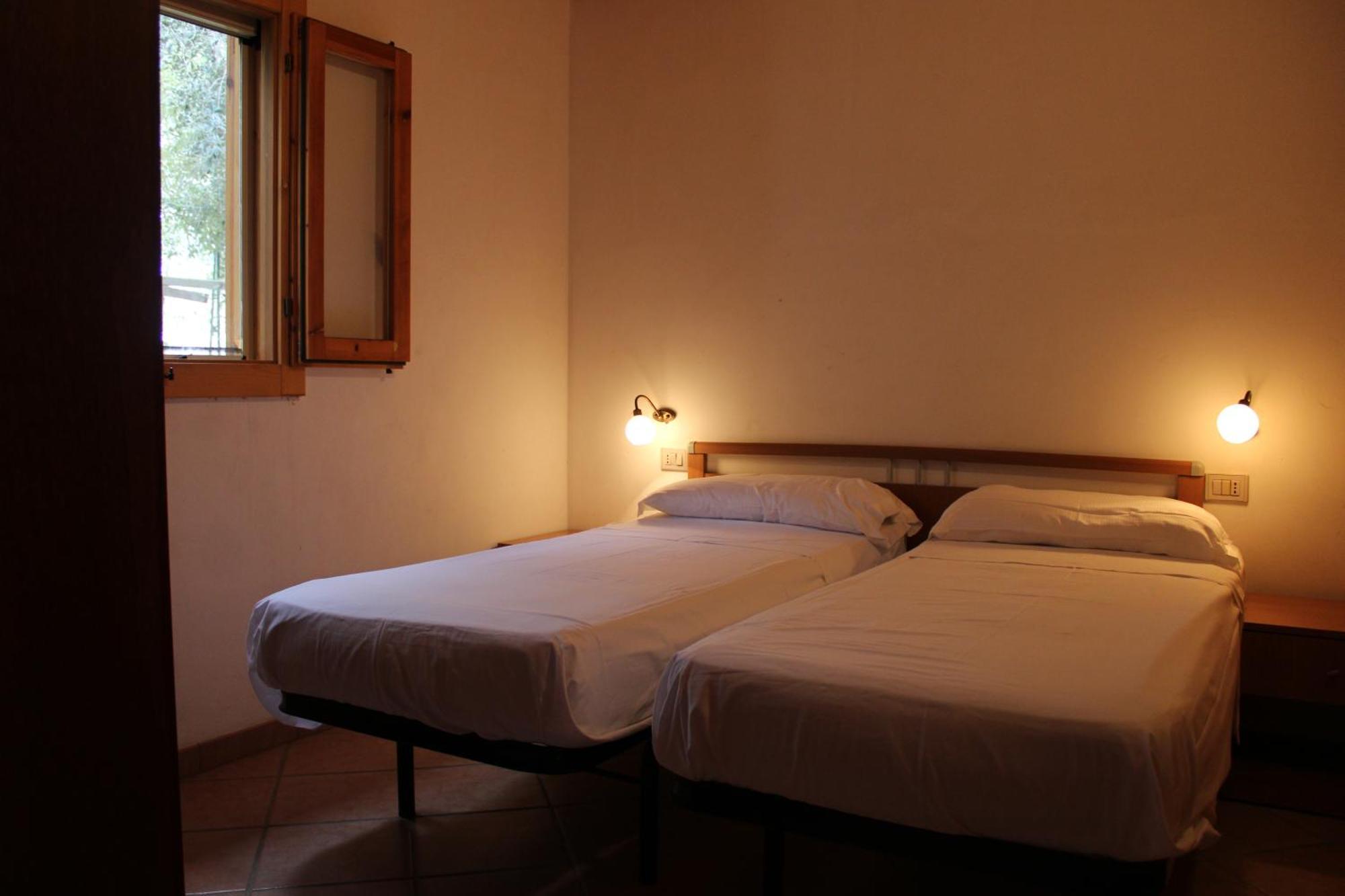 Agriturismo Lu Podere อาลิมีนี ภายนอก รูปภาพ